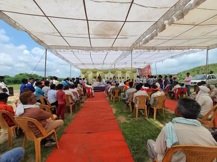 महिला एवं बाल विकास मंत्री श्रीमती इमरती देवी ने 1 करोड़ 23 लाख की लागत से बन रहे स्टेडियम का किया भूमि पूजन 3 महिला एवं बाल विकास मंत्री श्रीमती इमरती देवी ने 1 करोड़ 23 लाख की लागत से बन रहे स्टेडियम का किया भूमि पूजन | New India Times