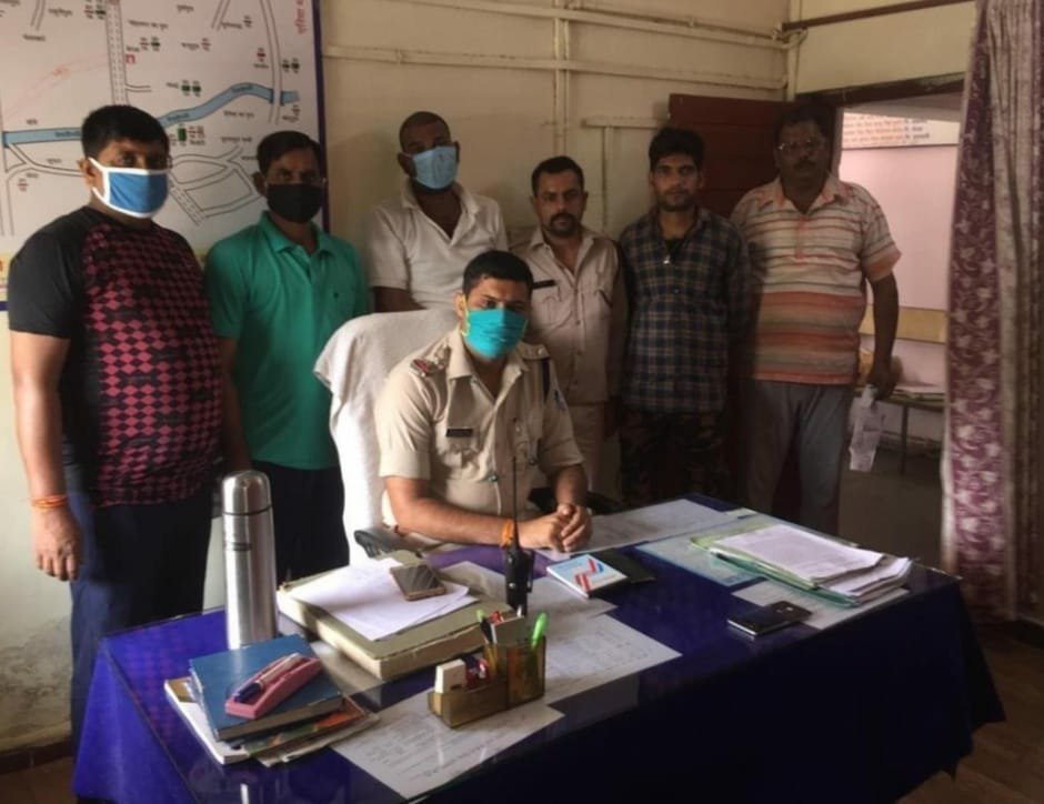 पुलिस पर गोली चलाने वाला बदमाश लोडेड कट्टे के साथ हुआ गिरफ्तार | New India Times