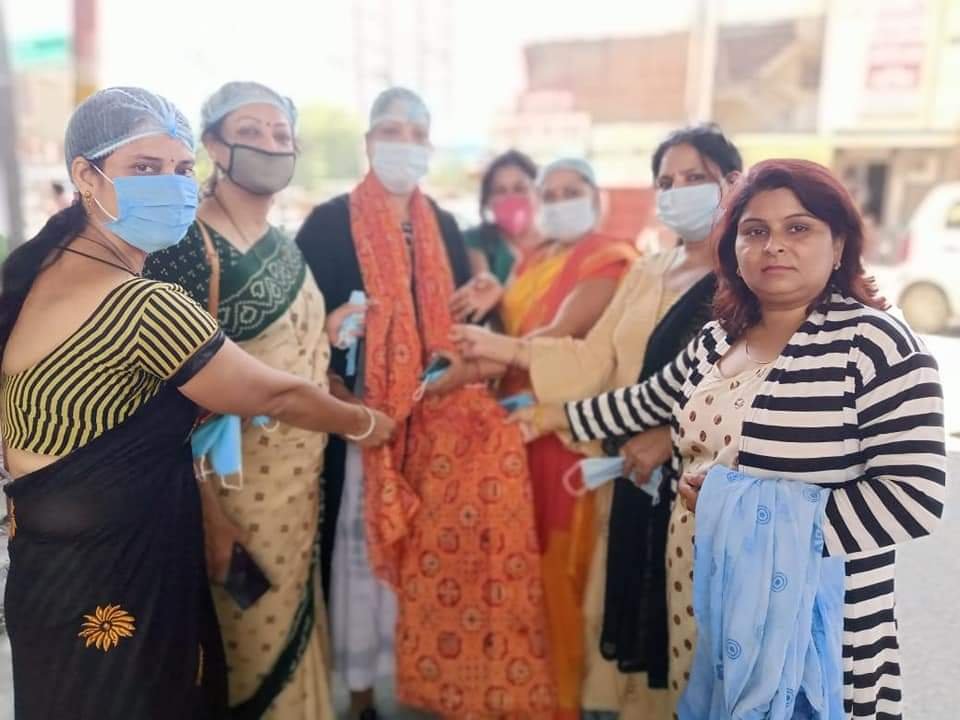 ब्रज यातायात एवं पर्यावरण जन जागरूकता समिति द्वारा चलाया जा रहा महा अभियान अब पहुंचा आगरा, हमारा अभियान लगातार जारी रहेगा: जिला अध्यक्ष श्रीमती रेखा शर्मा | New India Times