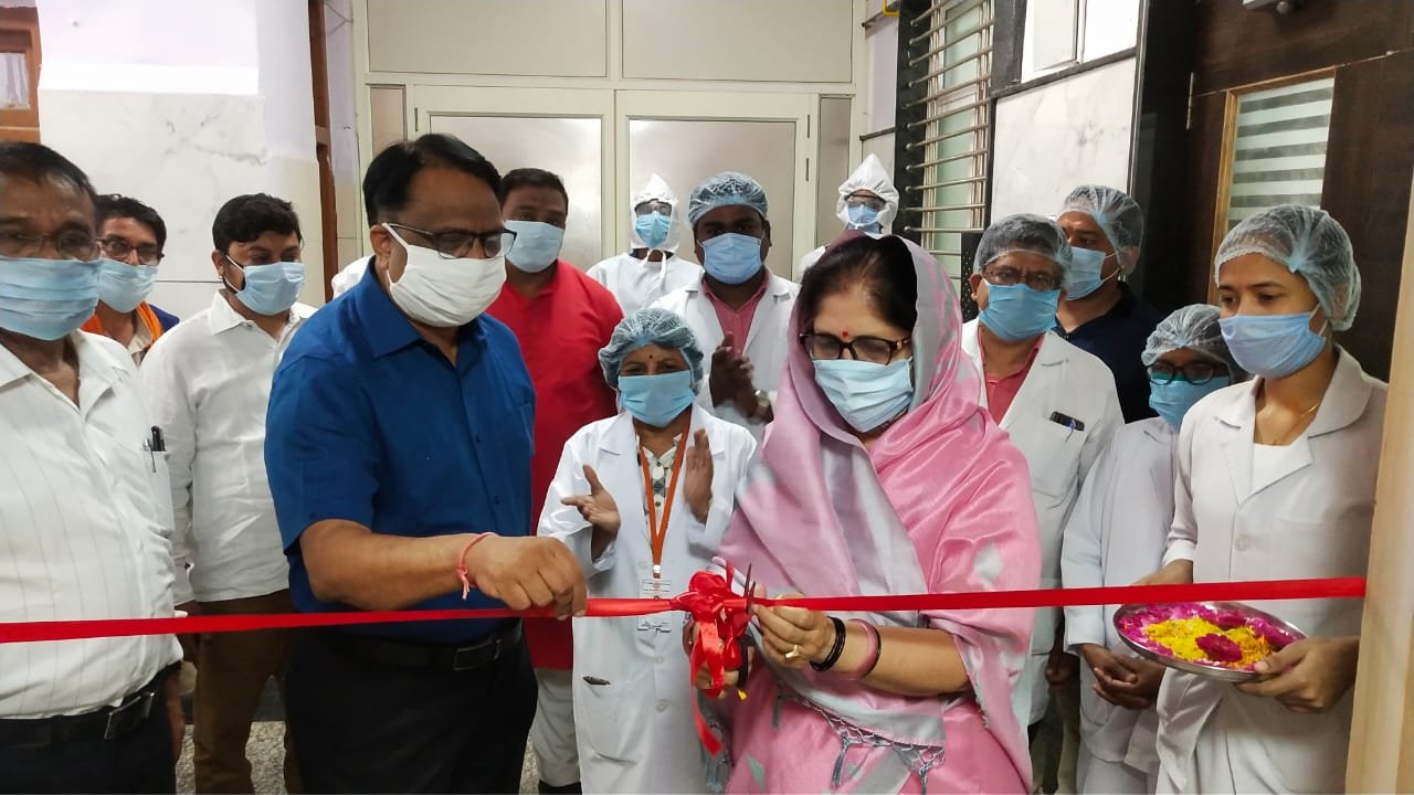 जिला चिकित्सालय को कोविड आईसीयू वार्ड के रूप में मिली एक और सौगात, कोविड-19 में लगे कोरोना योद्धाओं को किया सम्मानित | New India Times