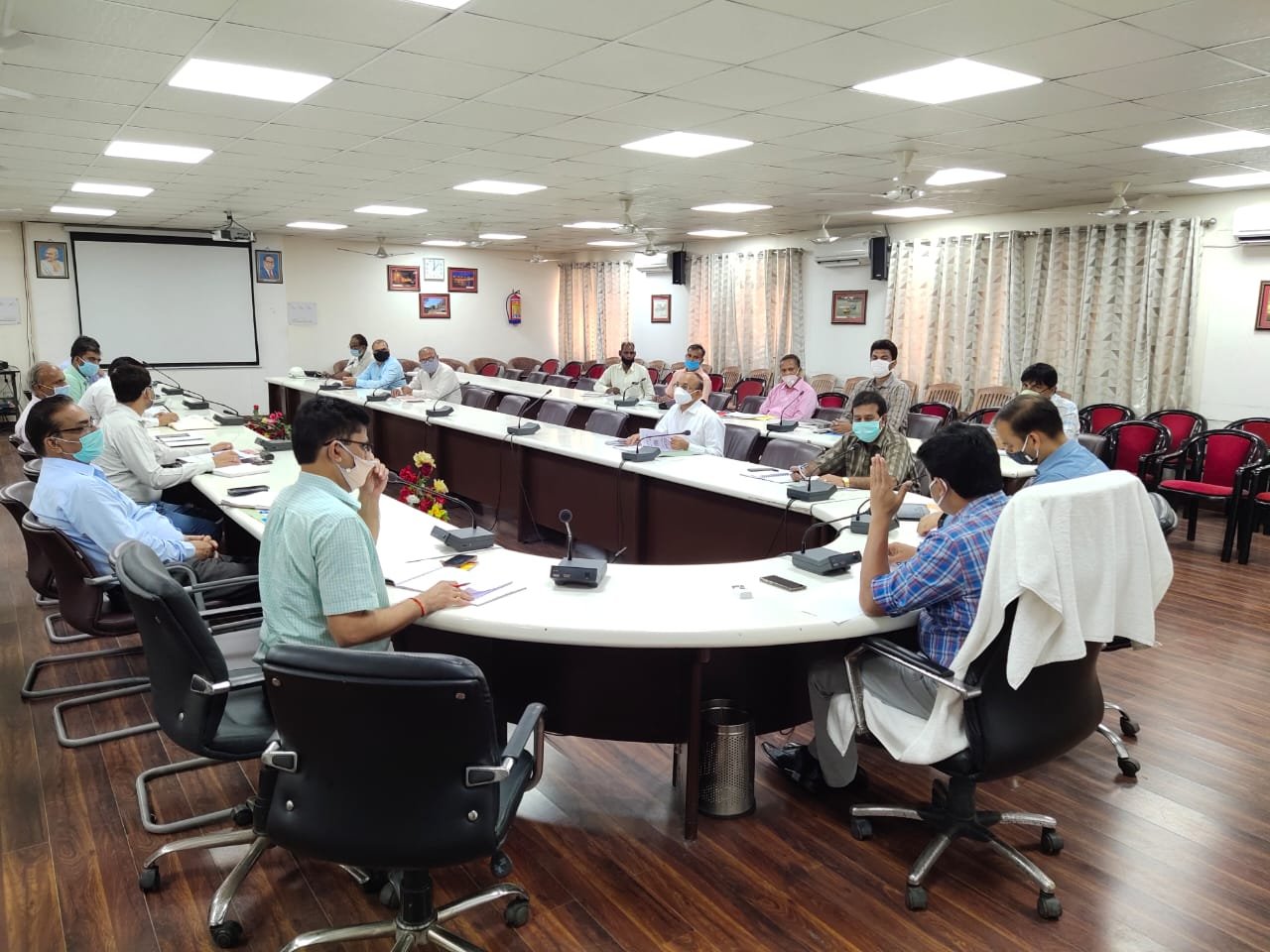 मतदाता सूची के पुनरीक्षण सम्बन्धी कार्य निर्धारित समय में पूर्ण करायें: एडीएम | New India Times