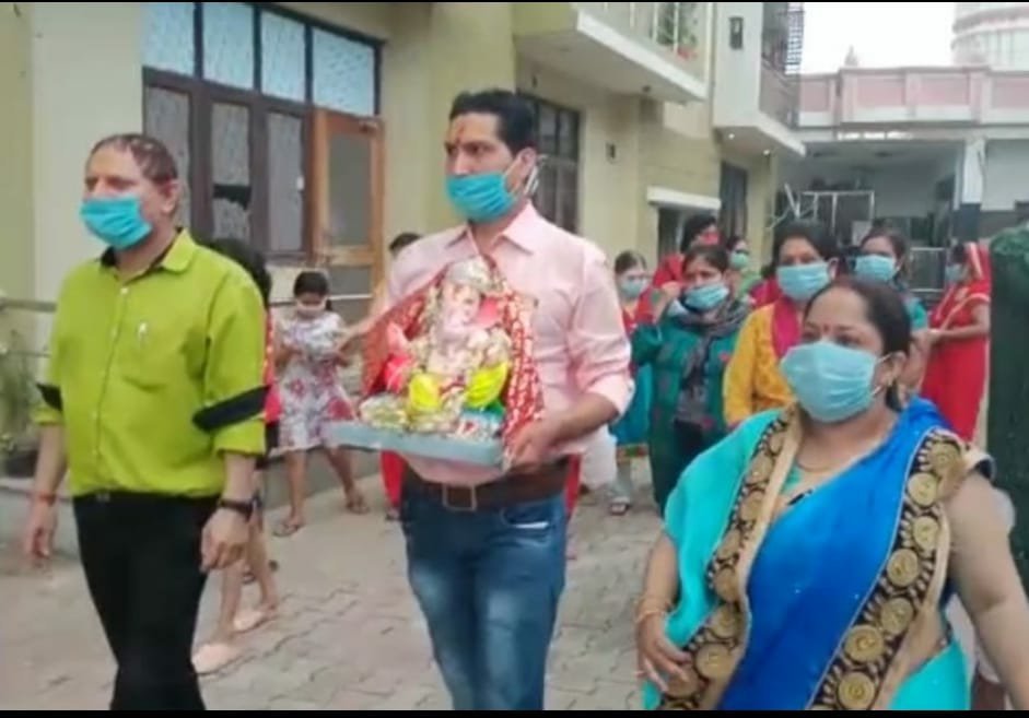 गणपति बप्पा मोरिया अगले बरस तू जल्दी आ.... | New India Times