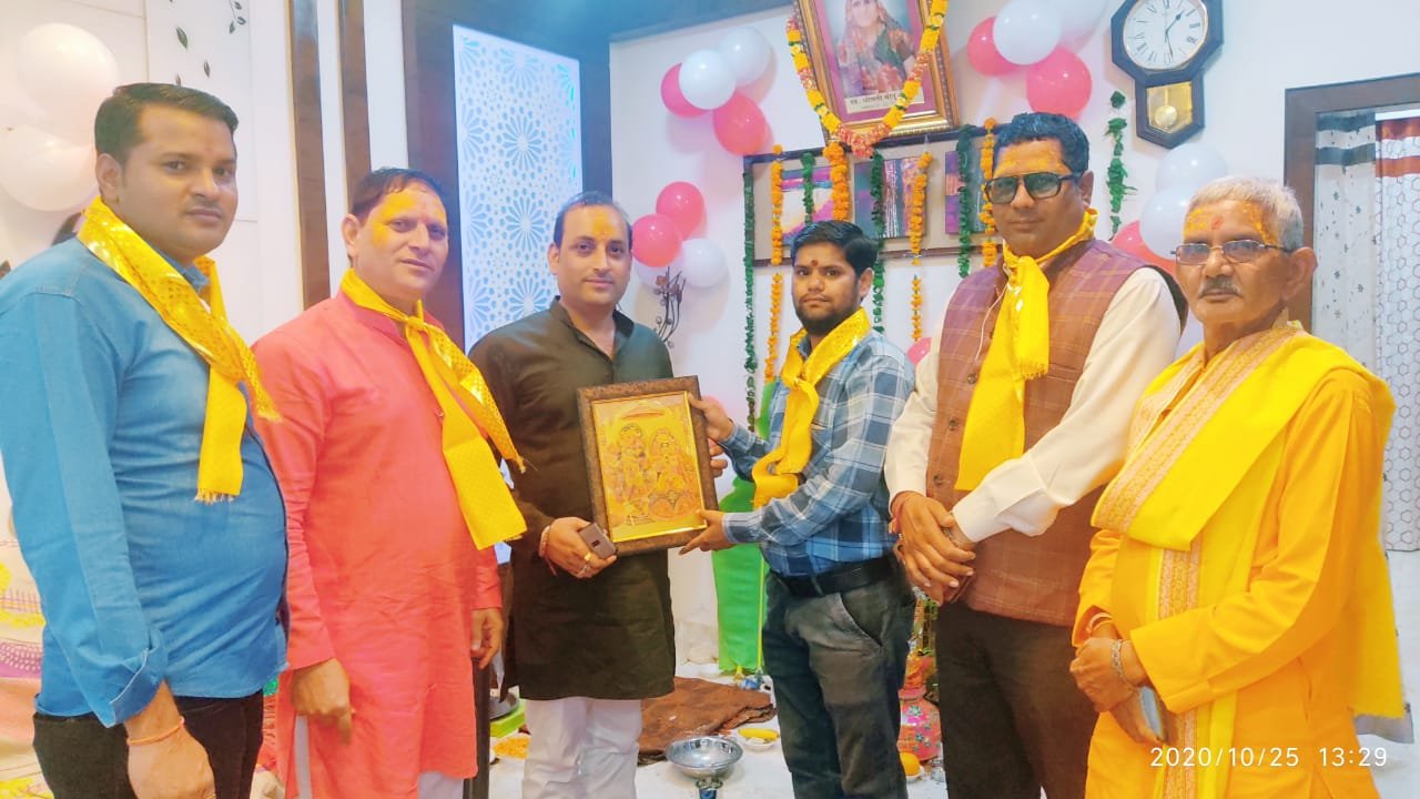 कोरोना काल में समाज के लिए विशेष सेवा करने वाले समाजसेवियों को किया गया सम्मानित, जगत के कल्याण के लिए किया गया सुंदर पाठ का आयोजन | New India Times