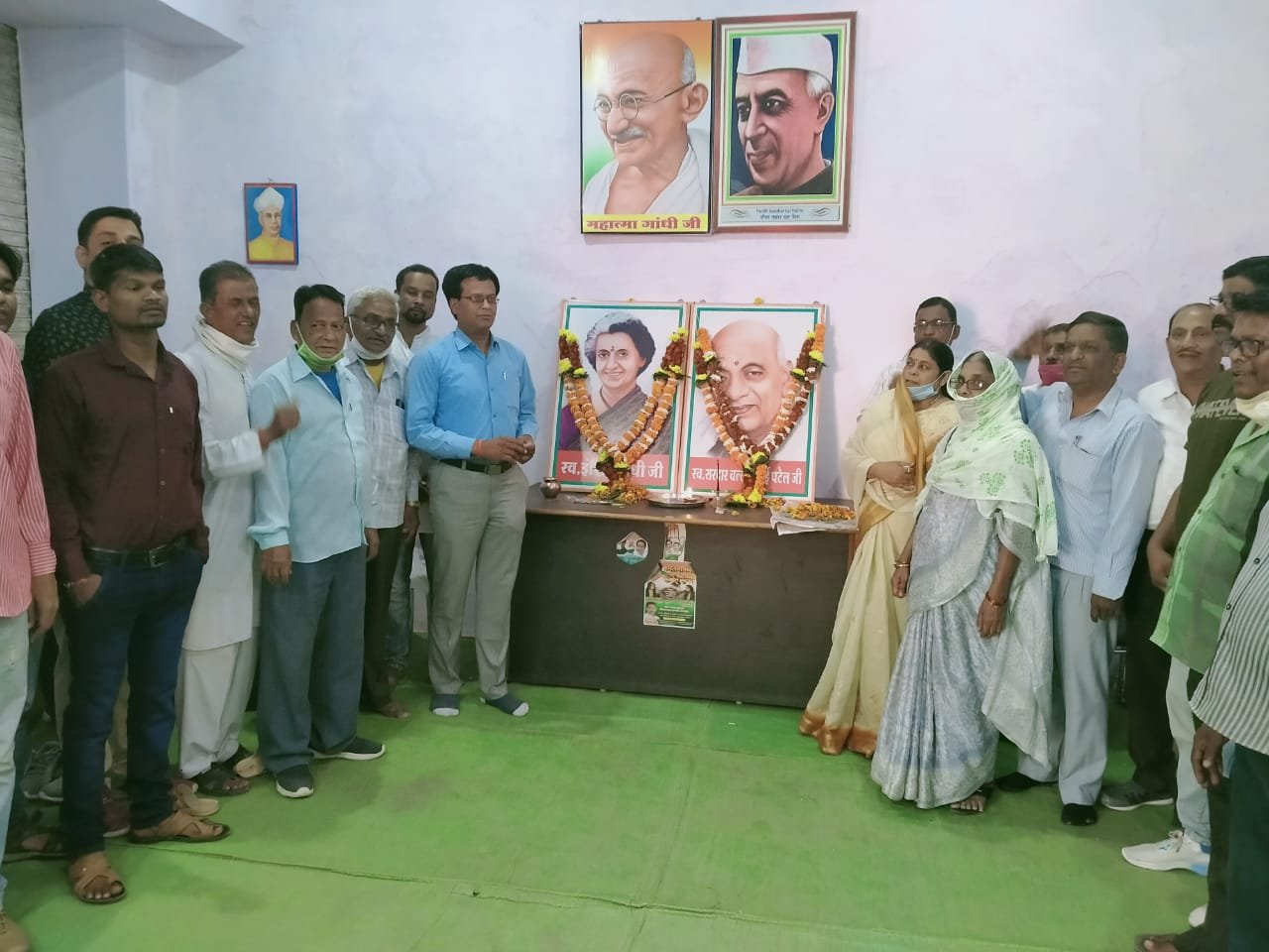 कांग्रेसियों ने इंदिरा गांधी एवं सरदार वल्लभ भाई पटेल की मनाई जयंती | New India Times