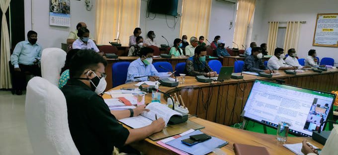 कलेक्टर श्री सौरभ कुमार सुमन की अध्यक्षता में समय सीमा प्रकरणों की समीक्षा बैठक संपन्न  | New India Times