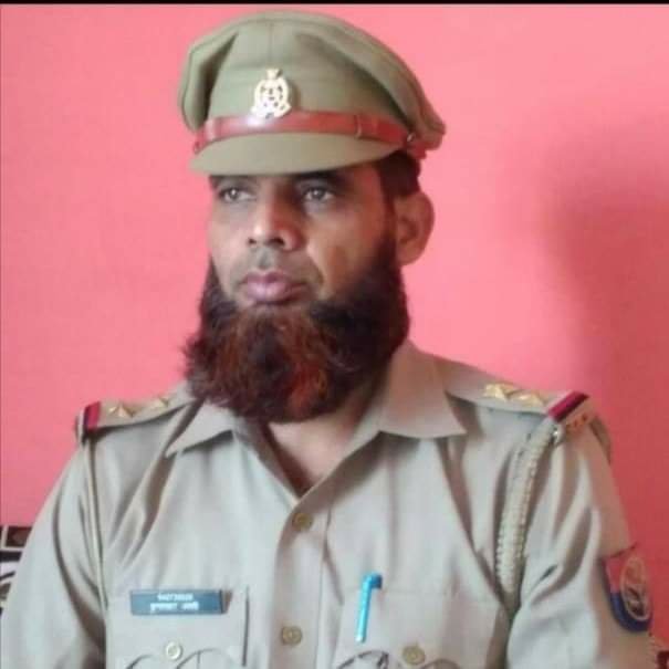 बिना अनुमति के दाढ़ी रखने पर निलंबित किए गए इंतसार अली ने आखिरकार कटवा ली अपनी दाढ़ी, बागपत जिला एसपी अभिषेक सिंह ने किया निलंबन से बहाल | New India Times