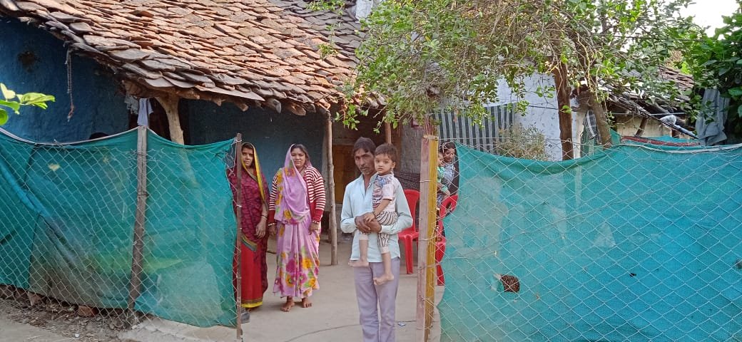 रसेना ग्राम के 32 बर्षीय युवक ने लागाई फांसी, परिजनों ने जताई हत्या की आशंका | New India Times