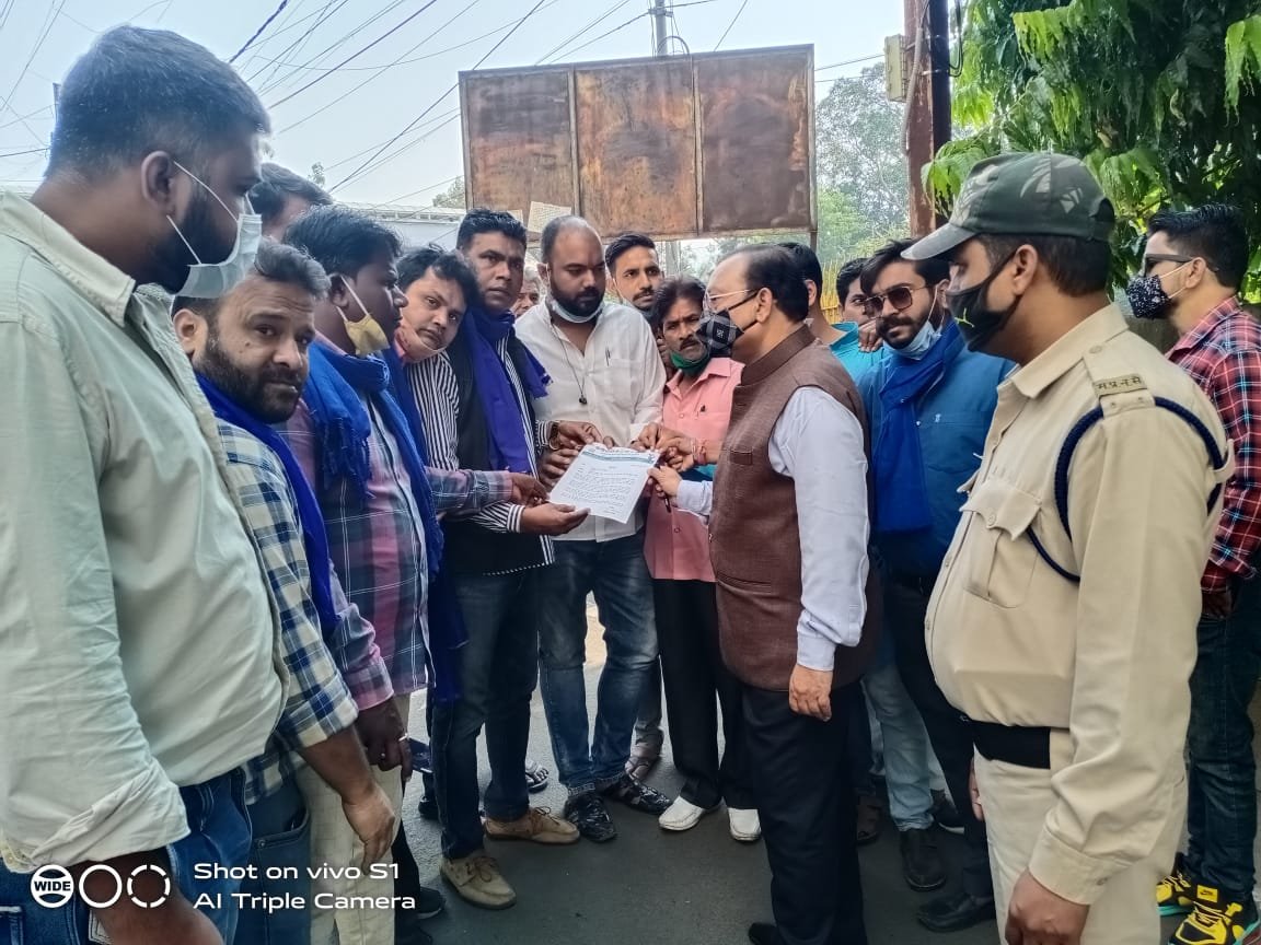 प्रदेश के कई जिलों से भोपाल के कांग्रेसी विधायक आरिफ मसूद के समर्थन में उठी आवाज़, धारा 153 ए के तहत की गई एफआईआर को तत्काल लिया जाए वापस | New India Times