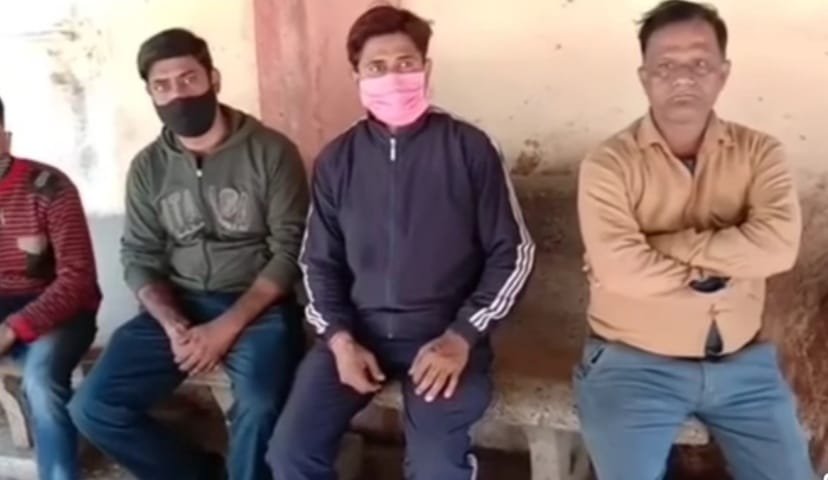 लोन कंपनी से परेशान होकर युवक ने लगाई फांसी | New India Times