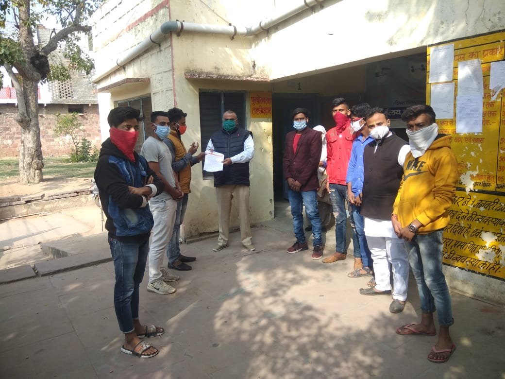 ABVP ने जिला कलेक्टर के नाम तहसीलदार को सौंपा ज्ञापन | New India Times