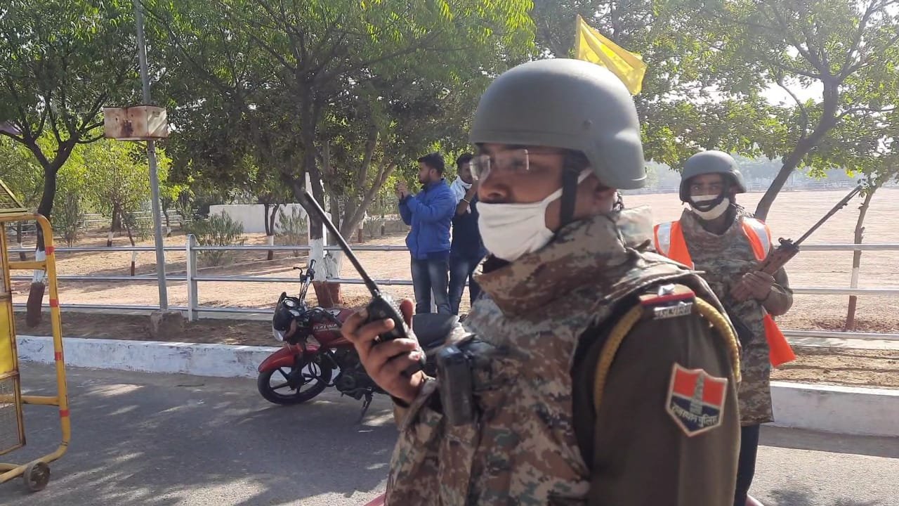 महानिरीक्षक पुलिस मानवाधिकार राजस्थान श्री विपिन कुमार पांडेय ने आज दूसरे दिन पुलिस लाइन धौलपुर का किया वार्षिक निरीक्षण, पुलिस अधिकारियों की ली क्राइम मीटिंग | New India Times