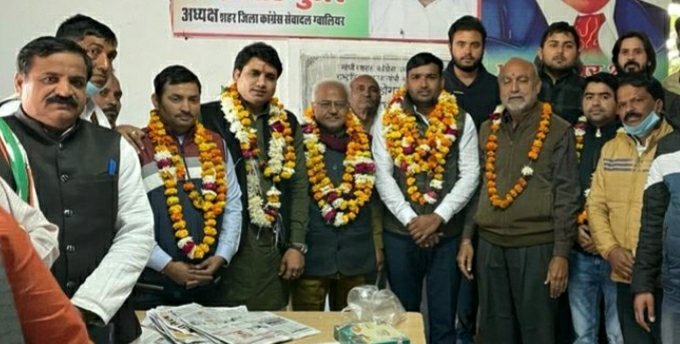 श्री कुलदीप शर्मा ने युवा कांग्रेस चुनाव में सर्वाधिक 1888 मत प्राप्त कर ग्वालियर चम्बल संभाग में किया प्रथम स्थान प्राप्त 2 श्री कुलदीप शर्मा ने युवा कांग्रेस चुनाव में सर्वाधिक 1888 मत प्राप्त कर ग्वालियर चम्बल संभाग में किया प्रथम स्थान प्राप्त | New India Times