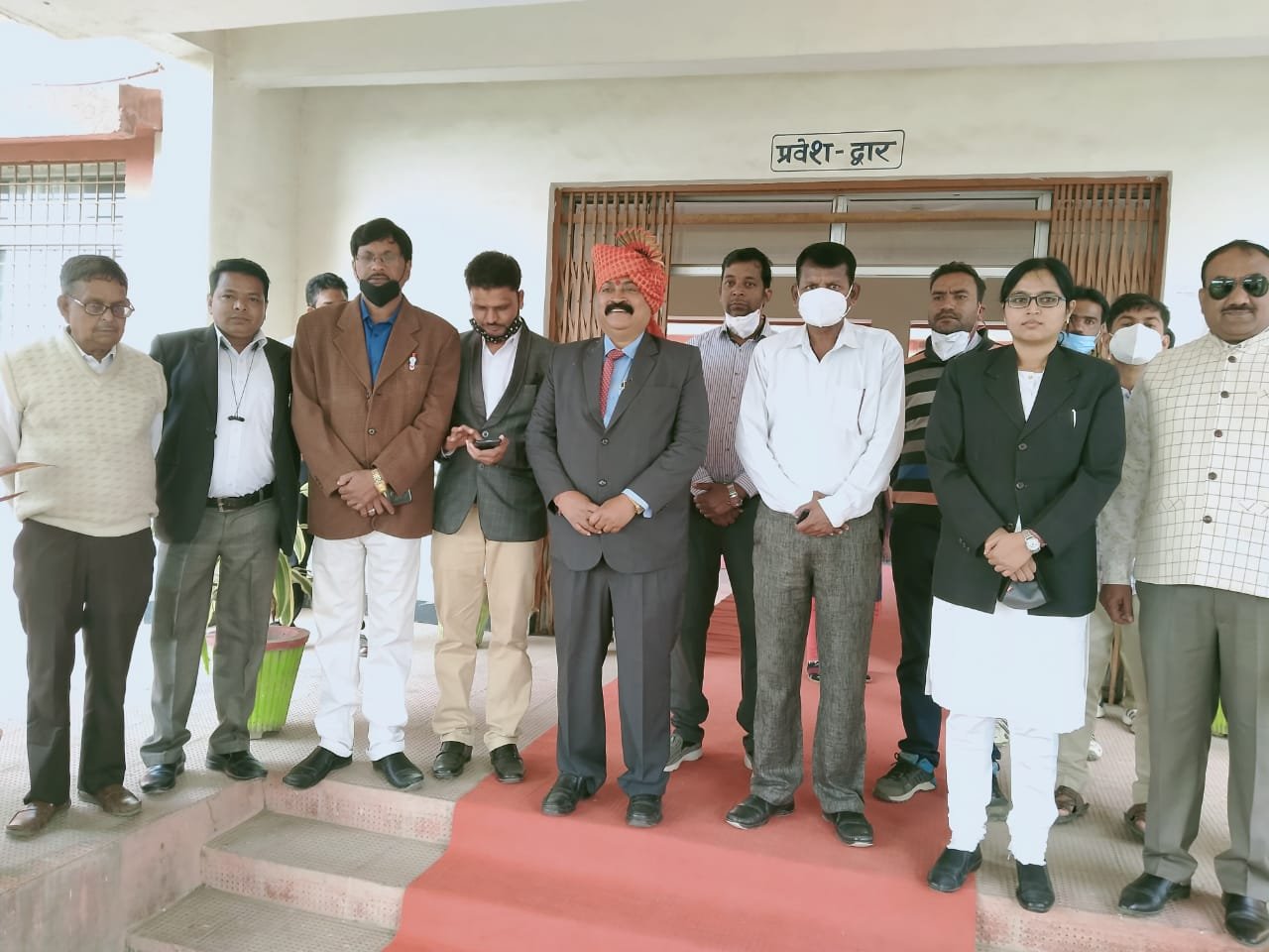 कभी अलविदा ना कहना...बी एस भदौरिया | New India Times