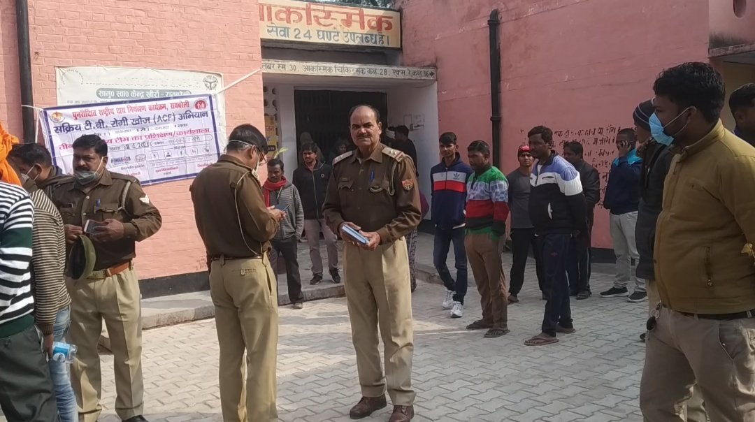 अनियंत्रित बाइक पेड़ से टकराई, दो युवकों की मौत | New India Times