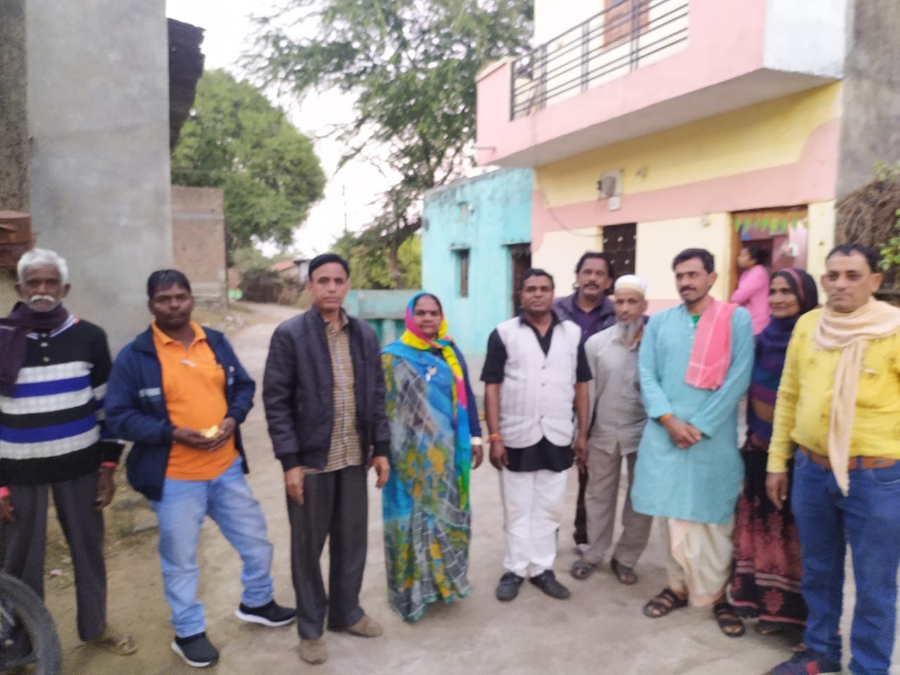 मकर सक्रांति पर गौ माता की पूजा कर लिया गया धर्म लाभ | New India Times