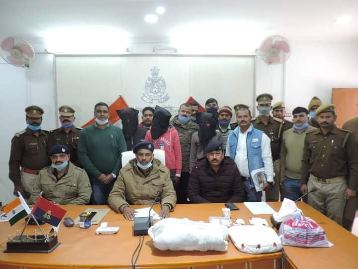 इटवा में हुए छात्र की निर्मम हत्या की गुत्थी सुलझी, तीन हत्यारोपी युवक गिरफ्तार | New India Times