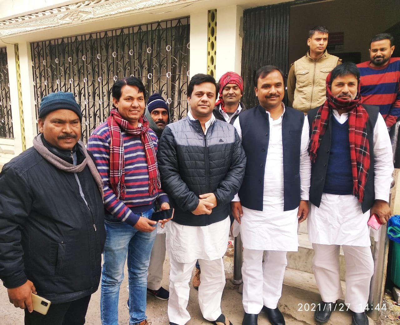 अमीरों के लिए किसानों को दांव पर लगा रही है सरकार: यासिर शाह | New India Times