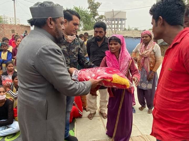 आल इंडिया पयामे-इंसानियत फोरम के तहत ज़रूरतमंदों को वितरित किए गए कम्बल | New India Times