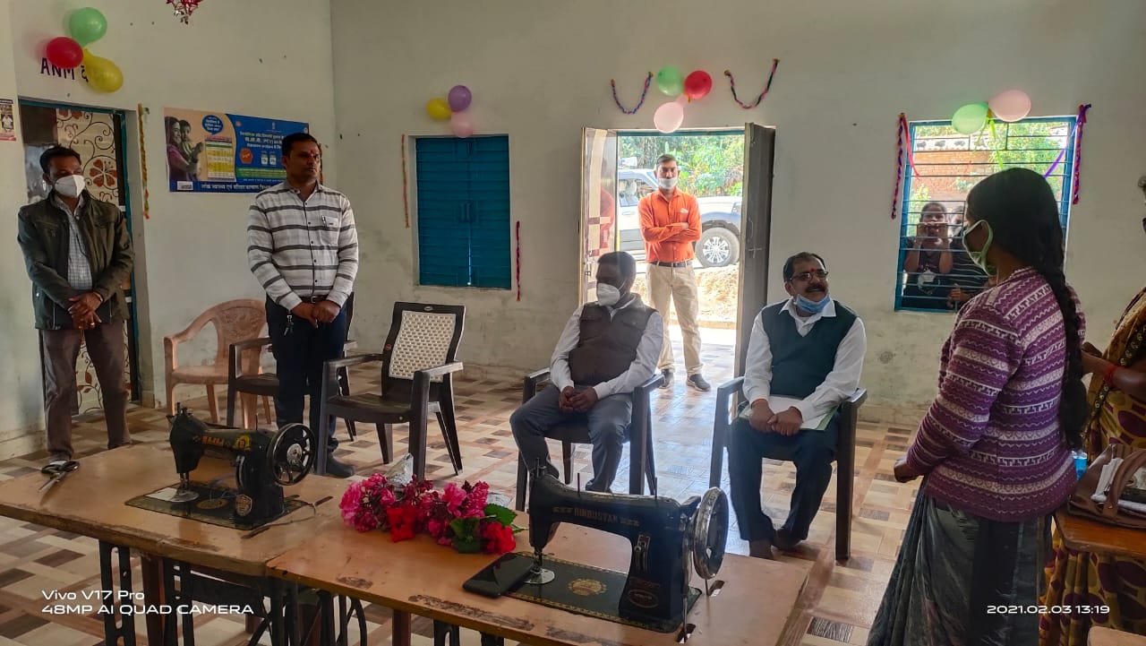 जुन्नारदेव एसडीएम मधुवनत राव धुर्वे ने मोरकुंड मोहल्ला क्लास का किया निरीक्षण, विद्यार्थियों के लिए उचित व्यवस्था मुहैया कराने के दिये निर्देश | New India Times