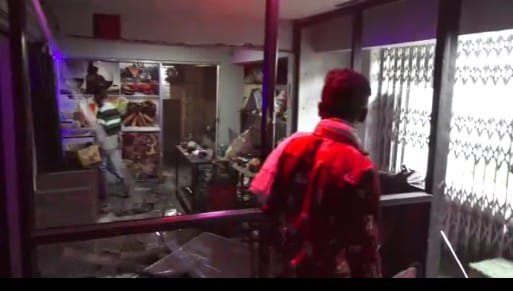 पुलवामा में शहीद हुए जवानों की बरसी पर भोपाल में बीजेपी के पूर्व विधायक के समर्थकों ने जम कर मचाया उत्पात | New India Times