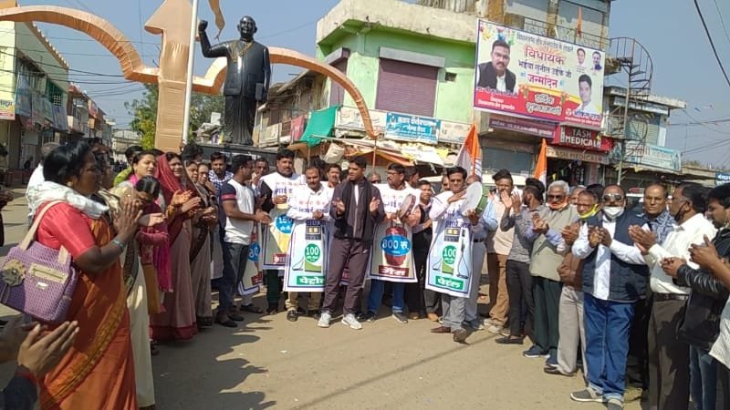 कांग्रेस द्वारा बंद का दिखा मिलाजुला असर, प्रशासन दिखा अलर्ट | New India Times