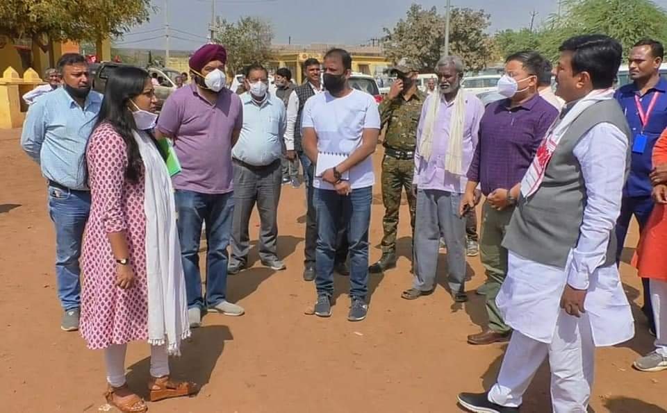राज्य मंत्री स्वतंत्र प्रभार श्री कुशवाहा, नगर निगम आयुक्त एवं स्मार्ट सिटी सीईओ के साथ किया स्थल भ्रमण, कहा नगर की दहलीजों पर बनेंगे खूबसूरत प्रवेश द्वार | New India Times