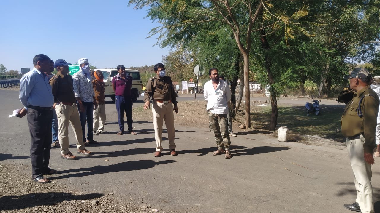 बढ़ते सड़क हादसों को रोकने मंथन, डीएसपी ट्रैफिक ने किया स्थल निरीक्षण | New India Times