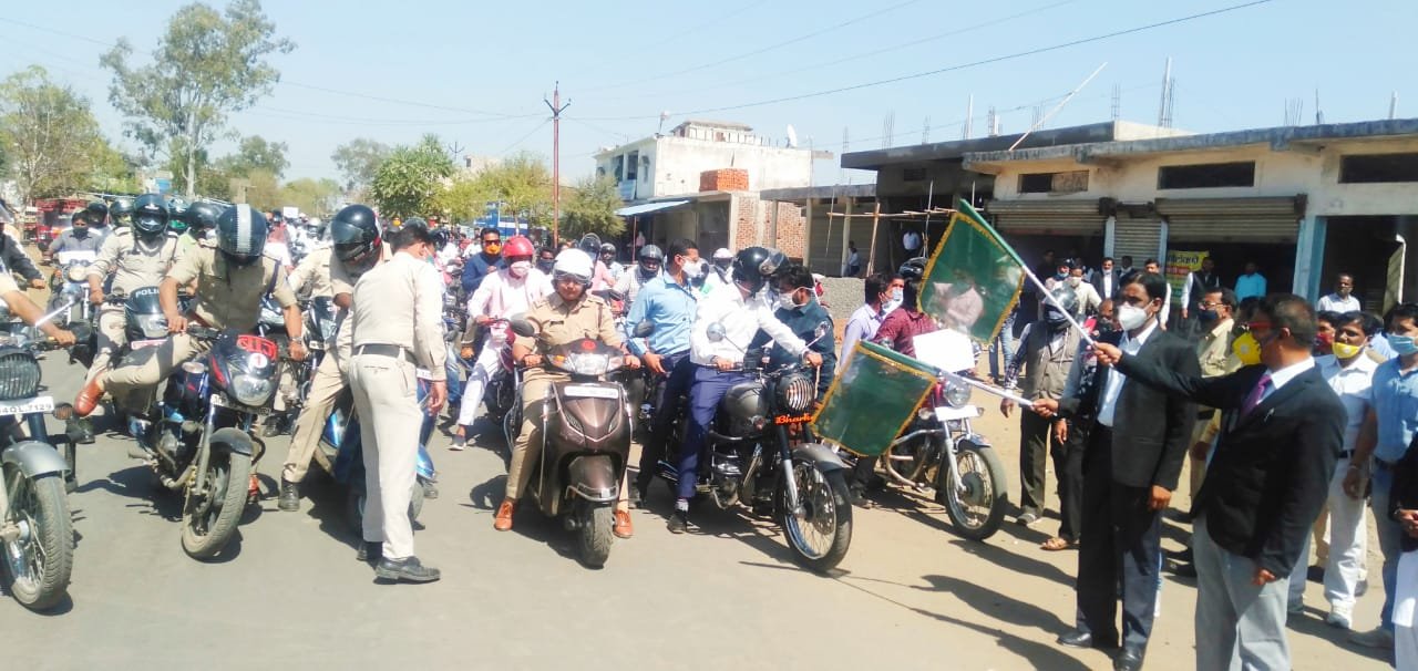 देवरी नगर एवं ग्रामीण क्षेत्रों के समस्त विभागीय कर्मचारियों, अधिकारियों ने निकाली जन जागरूकता रैली, 1 मार्च से 31मार्च तक बनाये जाएंगे पात्र हितग्राहियों के निःशुल्क आयुष्मान कार्ड | New India Times