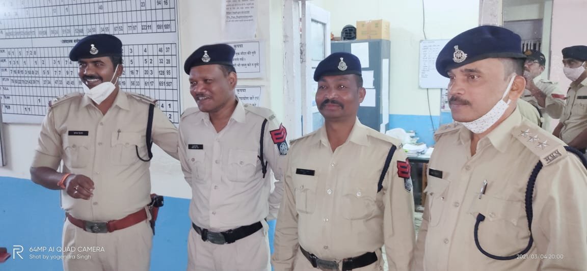 पुलिस अधीक्षक द्वारा जारी किए गए पत्र में जुन्नारदेव के आरक्षक बने प्रधान आरक्षक, जुन्नारदेव से प्रधान आरक्षक बने रवि शंकर उईके, भवानी प्रसाद भलावी नवेगांव से जयप्रकाश प्रधान आरक्षक बने | New India Times