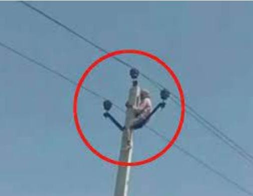 दादा-नाना बन चुके 60 साल के इस बुजुर्ग पर चढ़ा दूसरी शादी का खुमार | New India Times