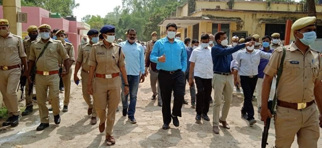 डीएम व एसपी ने किया ब्लाक मिहींपुरवा व शिवपुर का भ्रमण, मतदान केन्द्रों, मतगणना स्थलों व स्ट्रांगरूम की व्यवस्थाओं का लिया जायज़ा | New India Times