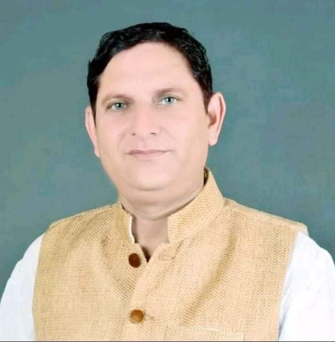 प्रत्येक रक्त दाताओं को दिया जाएगा हेल्मेट: विनोद दीक्षित | New India Times