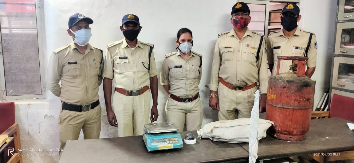 जुन्नारदेव पुलिस को मिली बड़ी सफलता, एटीएम तोड़ने का प्रयास करने वाले दो आरोपी गिरफ्तार | New India Times