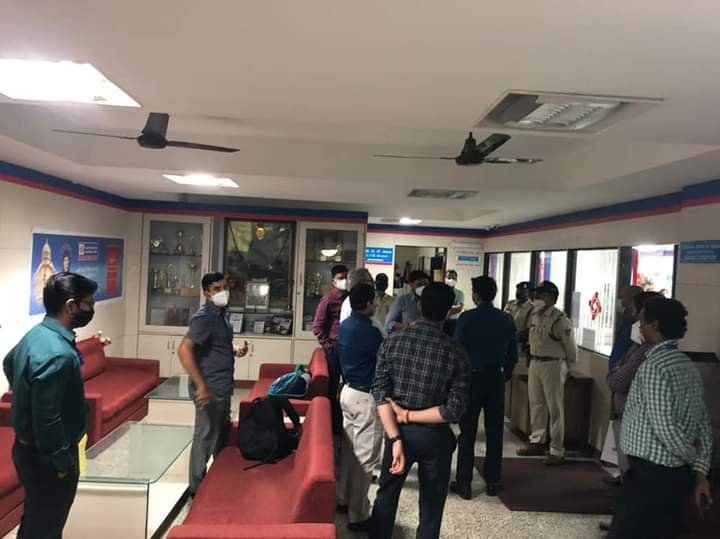 सेंट्रल बैंक ऑफ इंडिया के क्षेत्रीय कार्यालय को कोविड गाइड लाइन का पालन नहीं करने पर कारण बताओ नोटिस जारी | New India Times