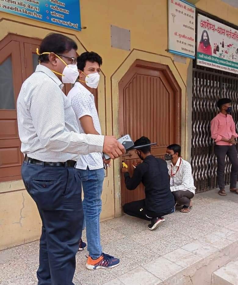 कोविड हेतु निर्धारित नियम व कानूनों का उल्लंघन करने पर लोधीपुरा स्थित संजय क्लीनिक को किया गया सील | New India Times