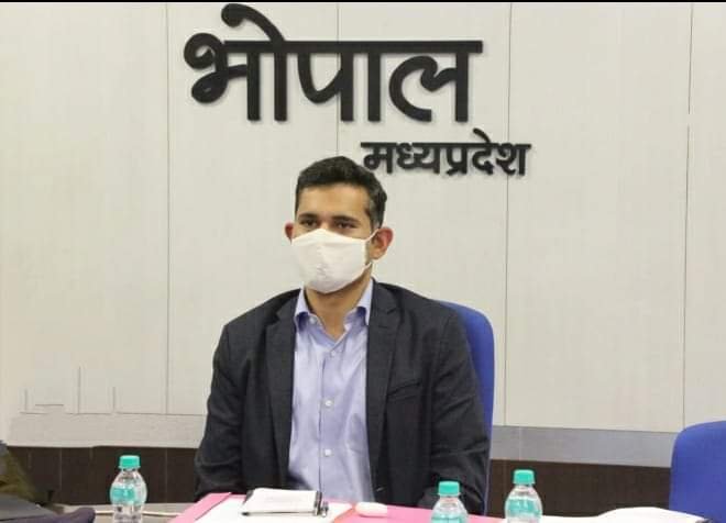 कलेक्टर अविनाश लवानिया ने भोपाल वासियों से की अपील ईद के मौके पर अल्लाह की इबादत करते हुए भोपाल में कोरोना संक्रमण को खत्म करने की मांगें दुआ 2 कलेक्टर अविनाश लवानिया ने भोपाल वासियों से की अपील ईद के मौके पर अल्लाह की इबादत करते हुए भोपाल में कोरोना संक्रमण को खत्म करने की मांगें दुआ | New India Times