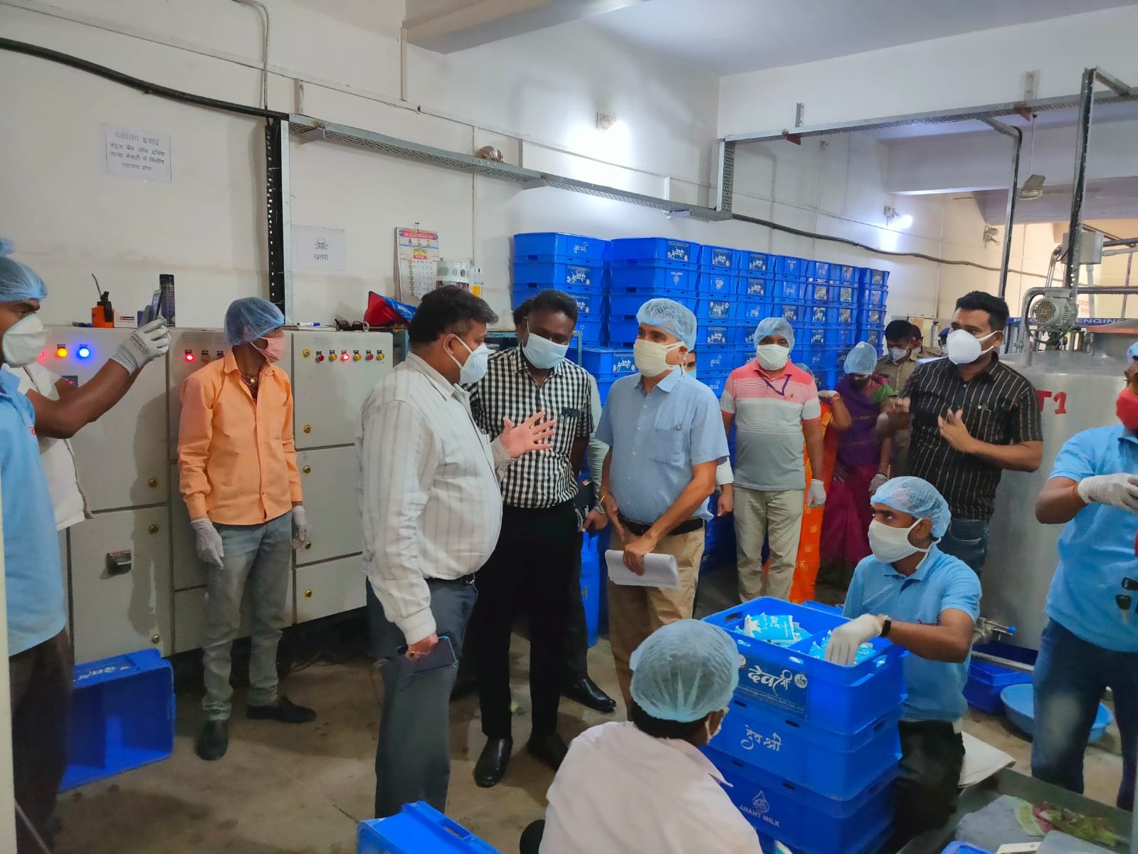 देवरी में बढते संक्रमण पर देवरी प्रशासन से नाराज कमिशनर ने लगाई फटकार. एक सप्ताह में सुधारें व्यवस्थायें नहीं तो सब पर होगी सख्त कार्यवाही: सागर कमिश्नर | New India Times