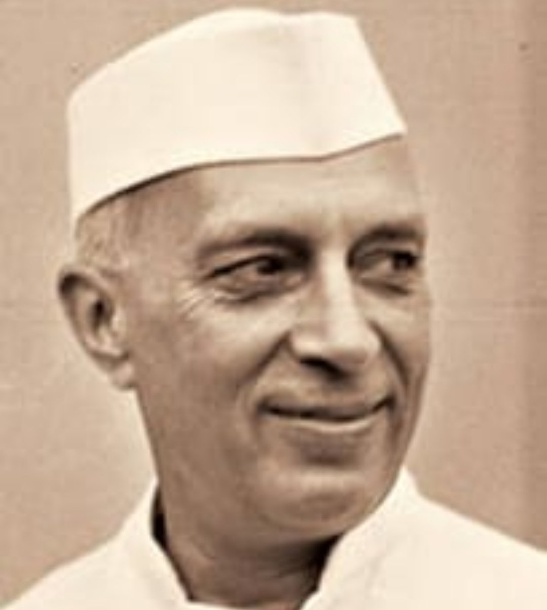 आज ही के दिन स्वतन्त्र भारत के प्रथम प्रधानमन्त्री के निधन पर सड़क पर उमड़ा था जन सैलाब | New India Times