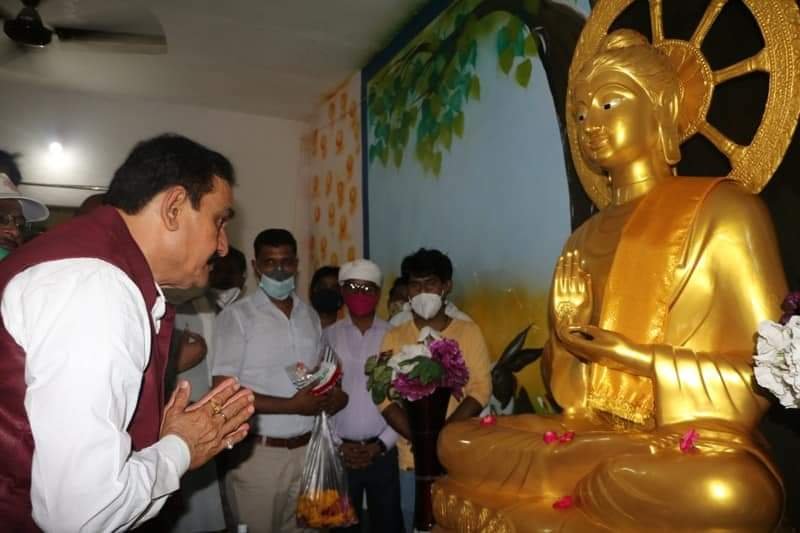 गृहमंत्री डाॅ. नरोत्तम मिश्र ने हनुमानगढ़ी में 14 लाख 40 हजार की लागत के अम्बेड़कर पार्क के सौन्दर्यीकरण कार्य का किया भूमिपूजन, गृहमंत्री ने भगवान गौतम बुद्ध एवं डाॅ. बाबा साहेब अंबेडकर की प्रतिमा पर किया माल्यार्पण | New India Times