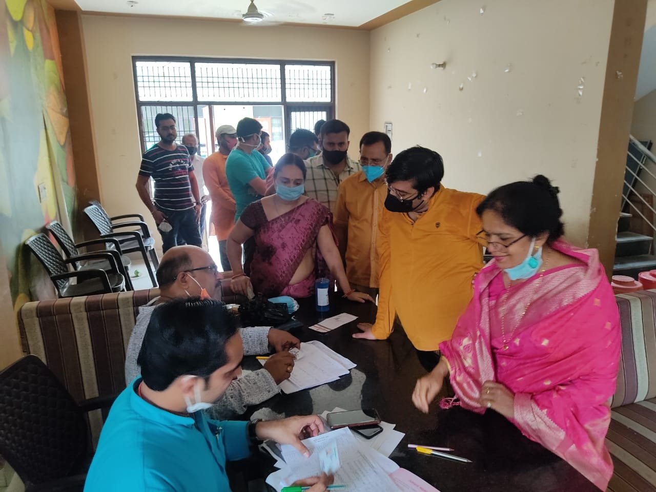 चंदा ग्रीन वेल्फेयर सोसायटी में नए पदाधिकारियों के लिए किया गया मतदान | New India Times