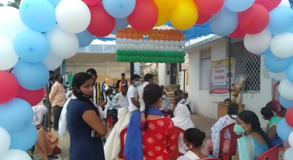 वैक्सीनेशन के महाअभियान में टीकाकरण को लेकर हर वर्ग में दिख रहा है उत्साह | New India Times