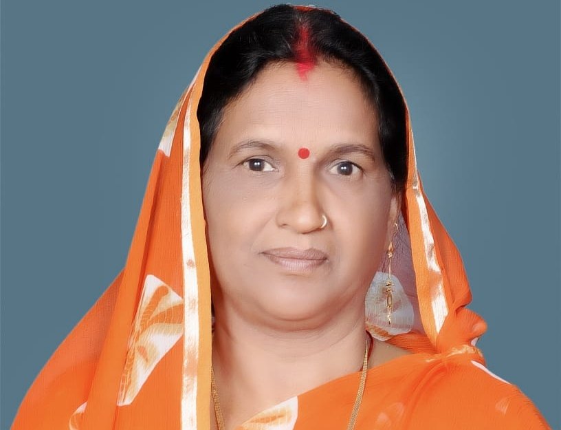 जरवल विकास खण्ड से प्रमुख पद हेतु पूर्व ब्लाक प्रमुख कृष्णा देवी यादव सपा प्रत्याशी घोषित | New India Times