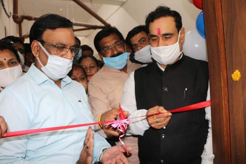 गृह मंत्री डाॅ. नरोत्तम मिश्र ने दतिया में बच्चों के 20 बिस्तर वाले कोविड वार्ड का किया शुभारंभ | New India Times