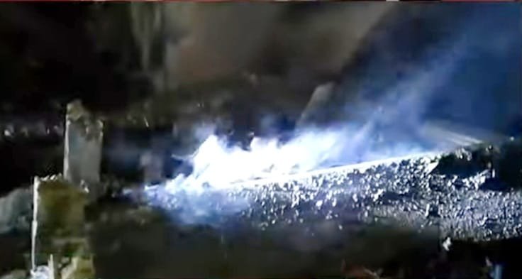 ईद के दिन बिजली रही गुल, आजाद नगर में ट्रांसफार्मर में लगी आग | New India Times