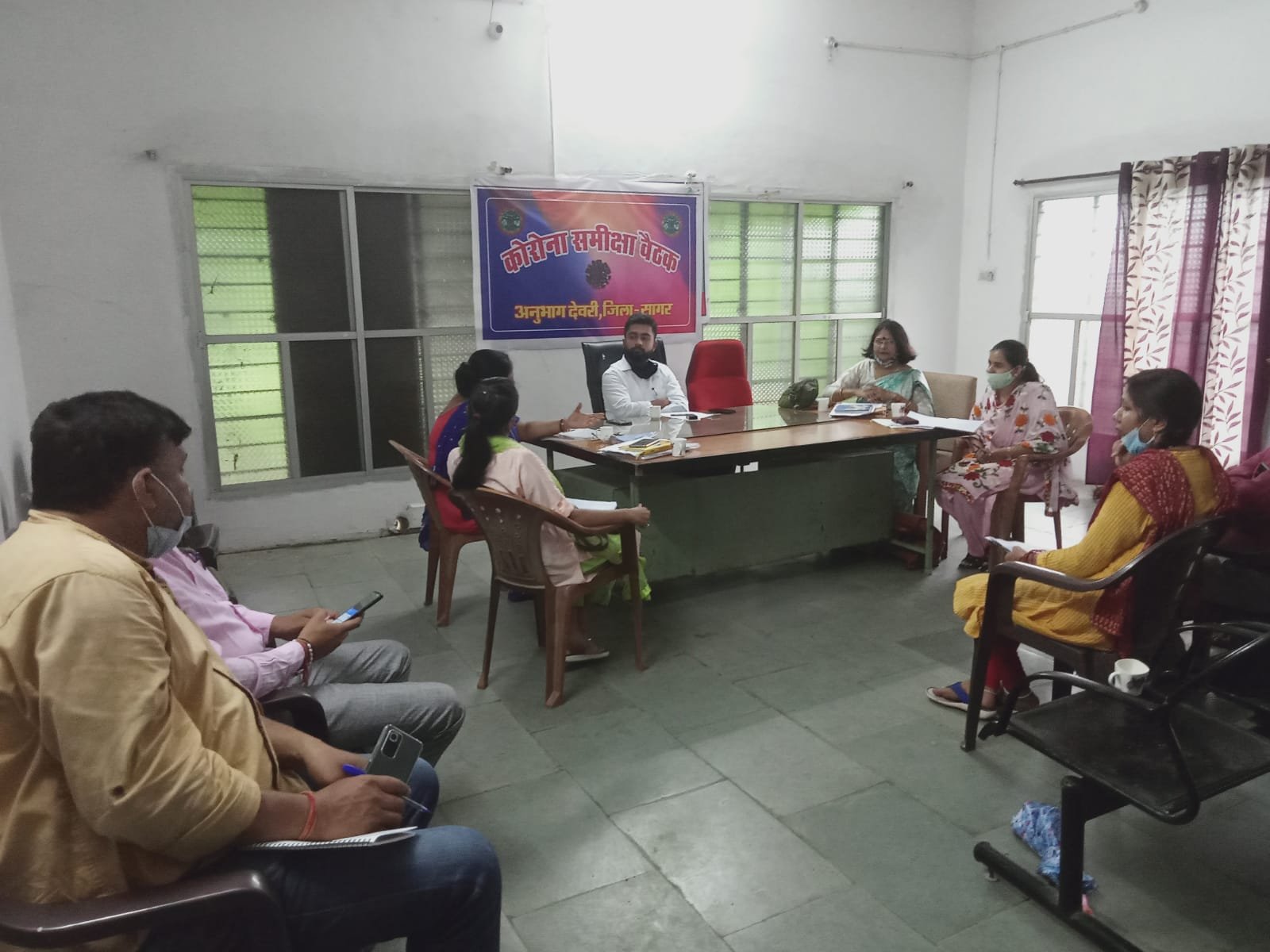 राष्ट्रीय पोषण मिशन अंतगर्त अनुविभागीय अधिकारी ने ली ब्लाक अधिकारियों की बैठक | New India Times