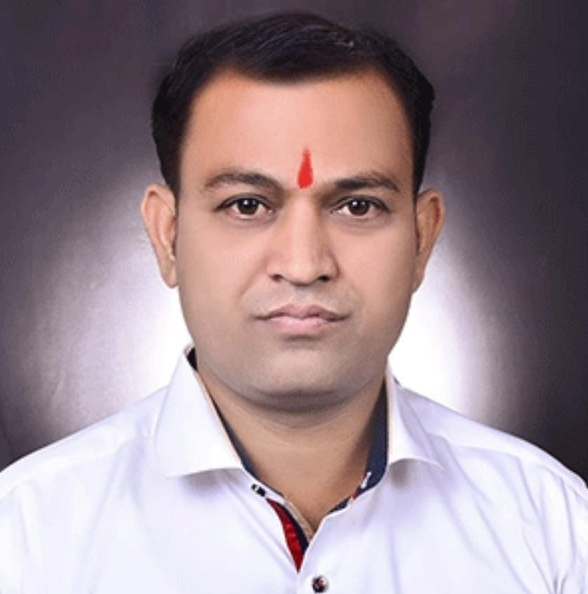 जाति वैधता प्रमाण पत्र समय पर ना मिलने पर अधिकारी जिम्मेदार नहीं? जाति वैधता समिति कार्यालय का मनमाना कारोबार बंद हो: नीलेश कोलते | New India Times