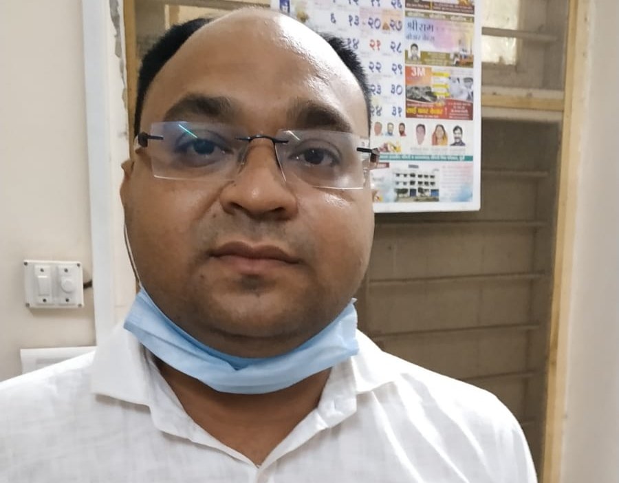 रिश्वत लेते शिंदखेड़ा तहसील के दो स्वास्थ्य अधिकारी रंगे हाथों गिरफ्तार | New India Times