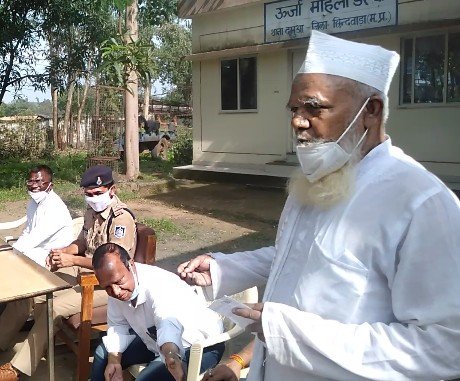 दमुआ थाना में शांति समिति की बैठक में कोरोना प्रोटोकॉल के तहत पर्व मनाने पर बनी सहमति | New India Times