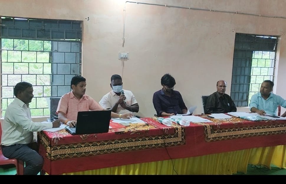 देवरी जनपद पंचायत सीईओ के कार्य पर जिला पंचायत सीईओ ने की नाराजगी जाहिर, समीक्षा बैठक में दिये सचिवों को सख्त निर्देश | New India Times