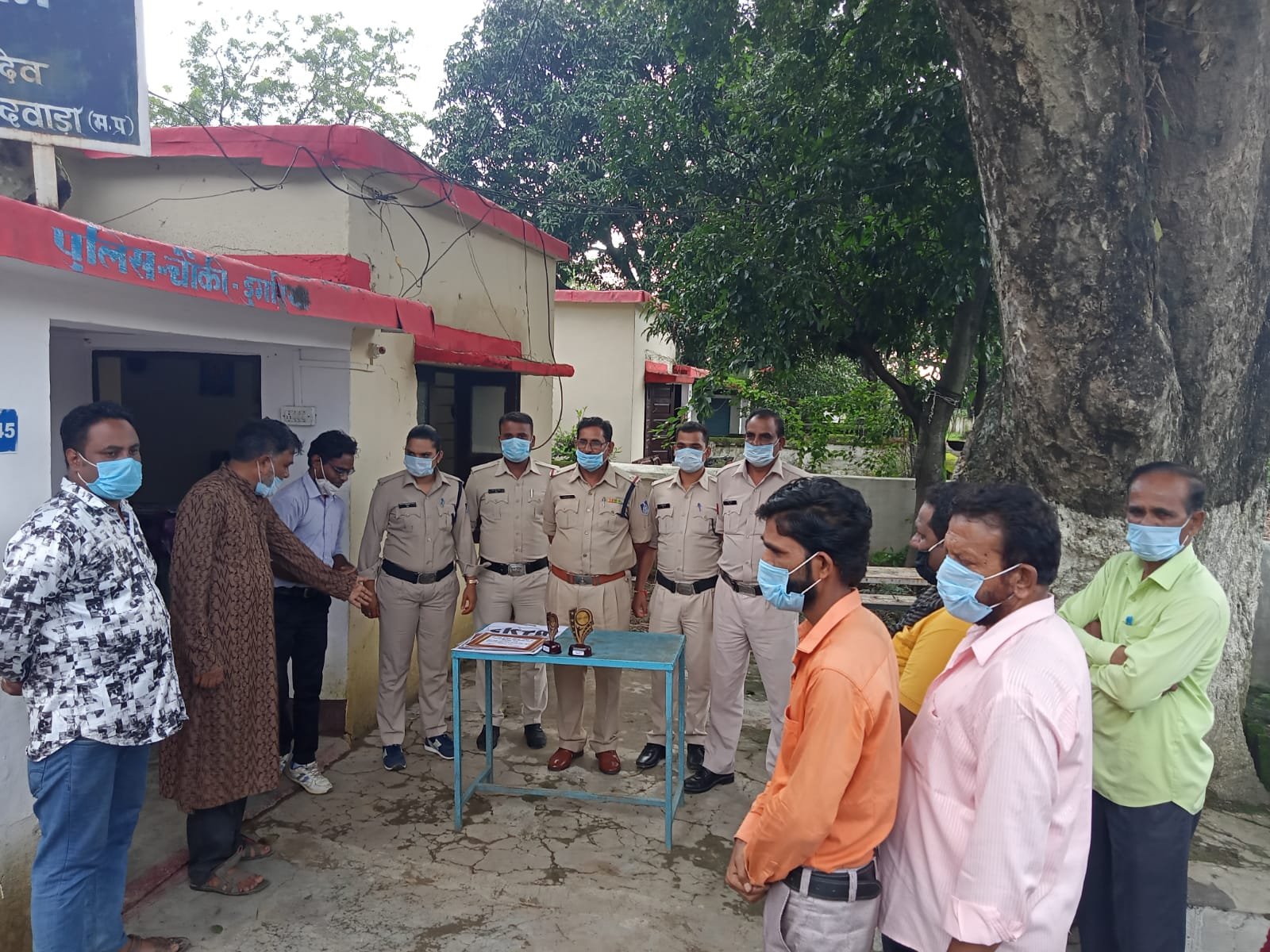 मुस्लिम विकास परिषद द्वारा पुलिस चौकी बल डूंगरिया को किया गया सम्मानित | New India Times